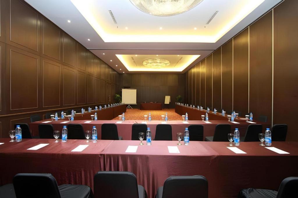 Hotel Cemerlang Bandung Ngoại thất bức ảnh