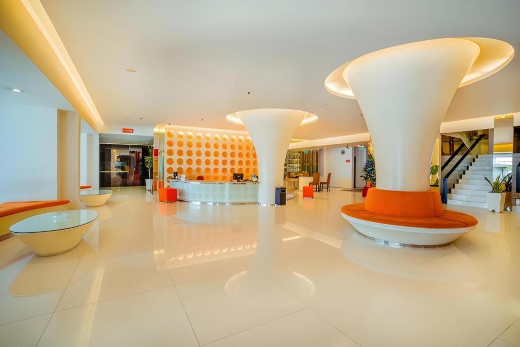 Hotel Cemerlang Bandung Ngoại thất bức ảnh