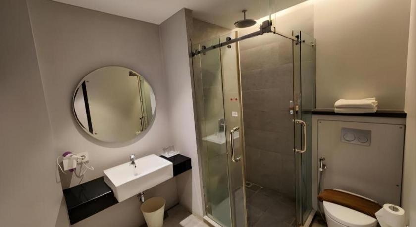 Hotel Cemerlang Bandung Ngoại thất bức ảnh