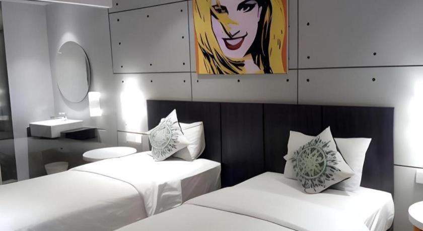 Hotel Cemerlang Bandung Ngoại thất bức ảnh
