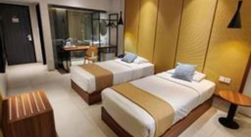 Hotel Cemerlang Bandung Ngoại thất bức ảnh