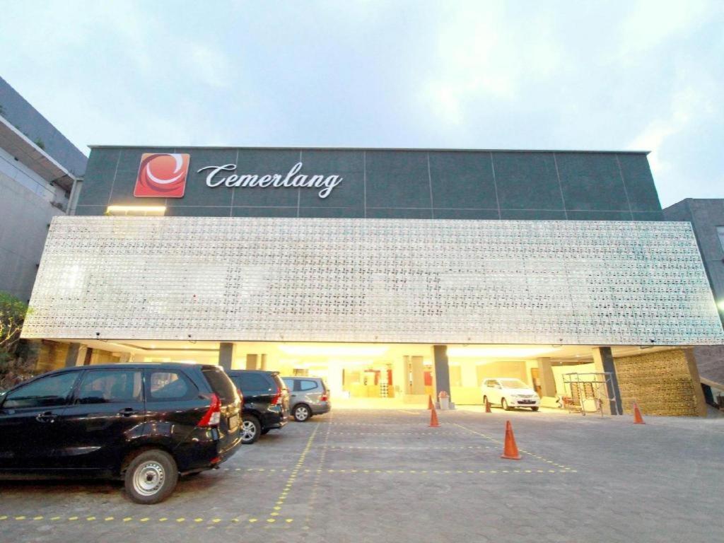 Hotel Cemerlang Bandung Ngoại thất bức ảnh