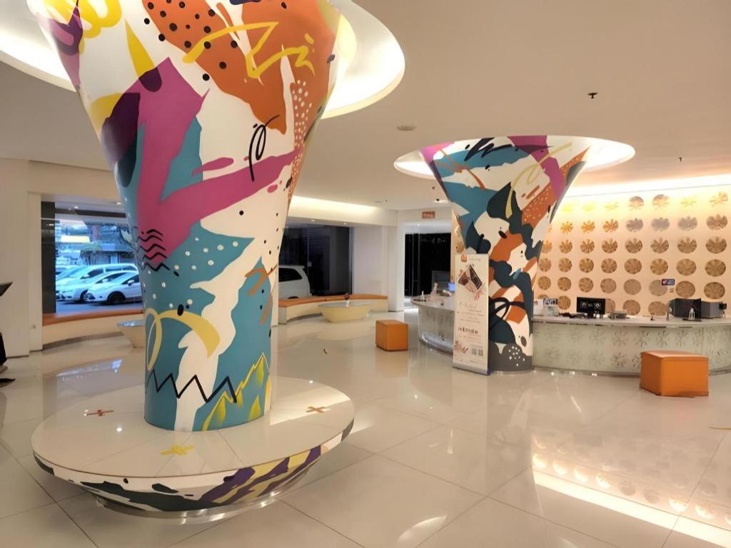 Hotel Cemerlang Bandung Ngoại thất bức ảnh